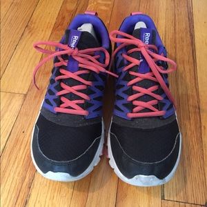 Reebok Black/blue/pink athletics size 8.5,Euro39